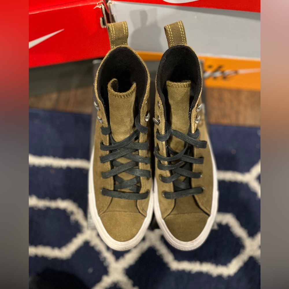 Converse High Top - Picture 3 of 6